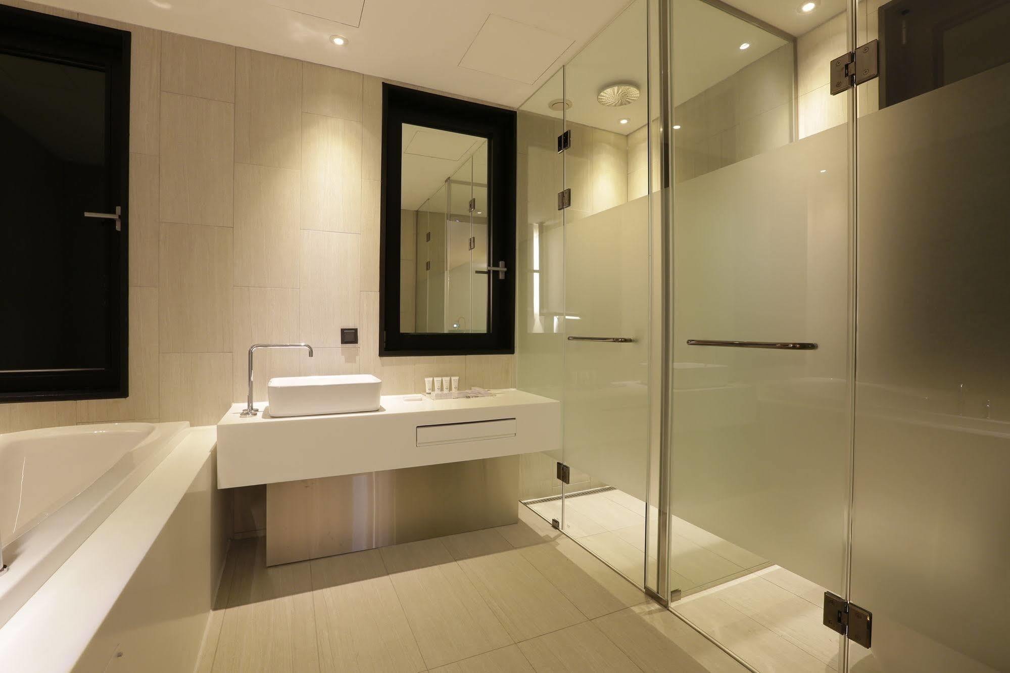 Hotel The Designers Inchon Exterior foto